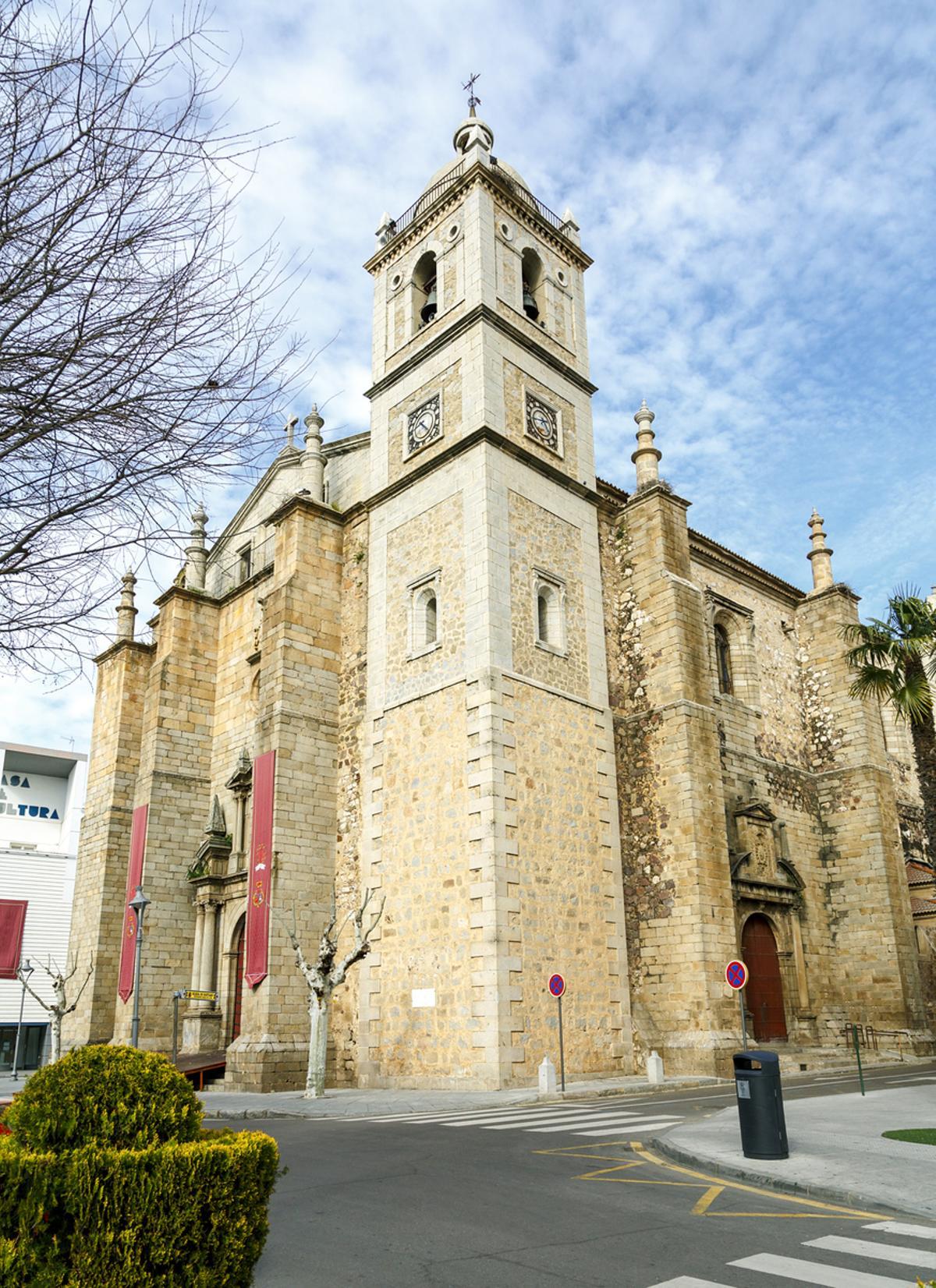 La iglesia parroquial de Santiago de Don Benito