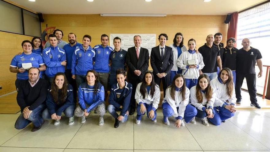 El rector felicita a los equipos del Campus Ourense