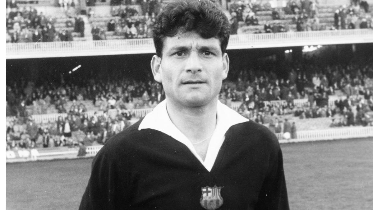 Carlos Domingo Medrano, el día de su debut oficial en el Camp Nou, contra la Real Sociedad (3-0). Temporada 1959-60