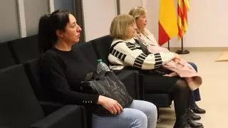Juicio por un delito de odio en Benidorm: «Me llamaban ‘la enana’ y se reían de mí»