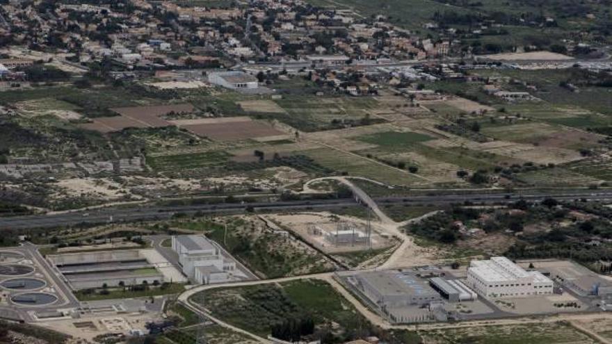 Terrenos donde está previsto que se desarrolle el parque empresarial de Sant Joan d&#039;Alacant.