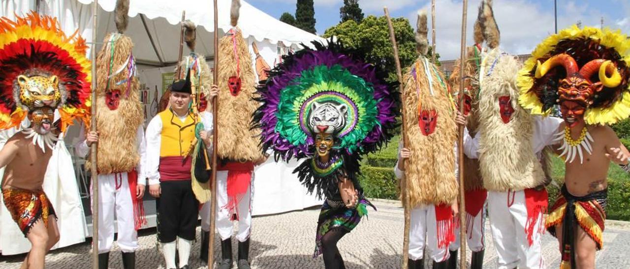 Sidros con enmascarados colombianos