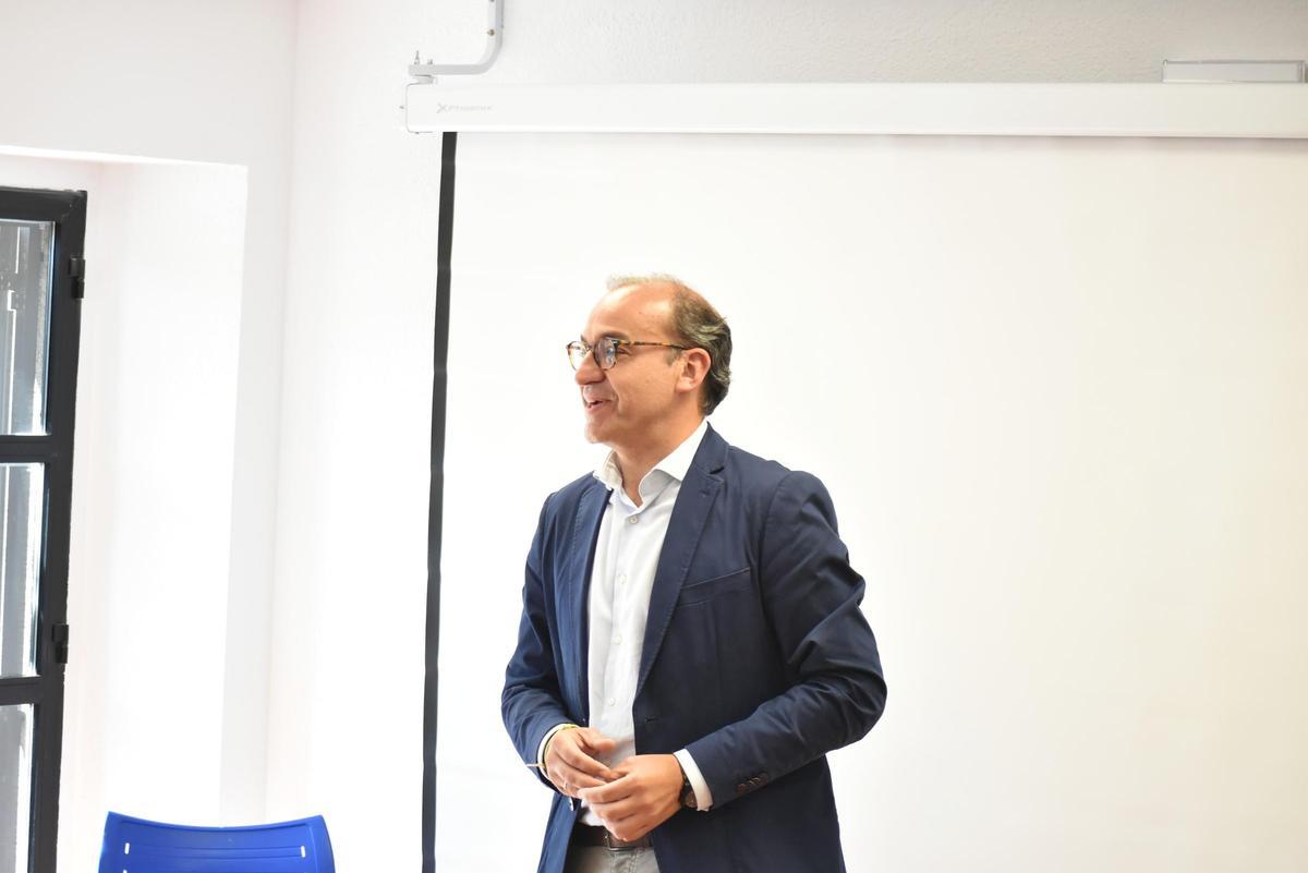 Galería | El Centro de Mayores Plaza Mayor cumple 50 años en el corazón de Cáceres