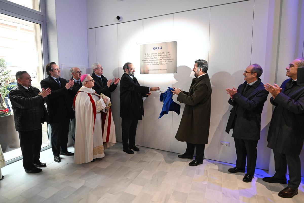 Inauguración de la tercera sede de la Cardenal Herrera en elche.