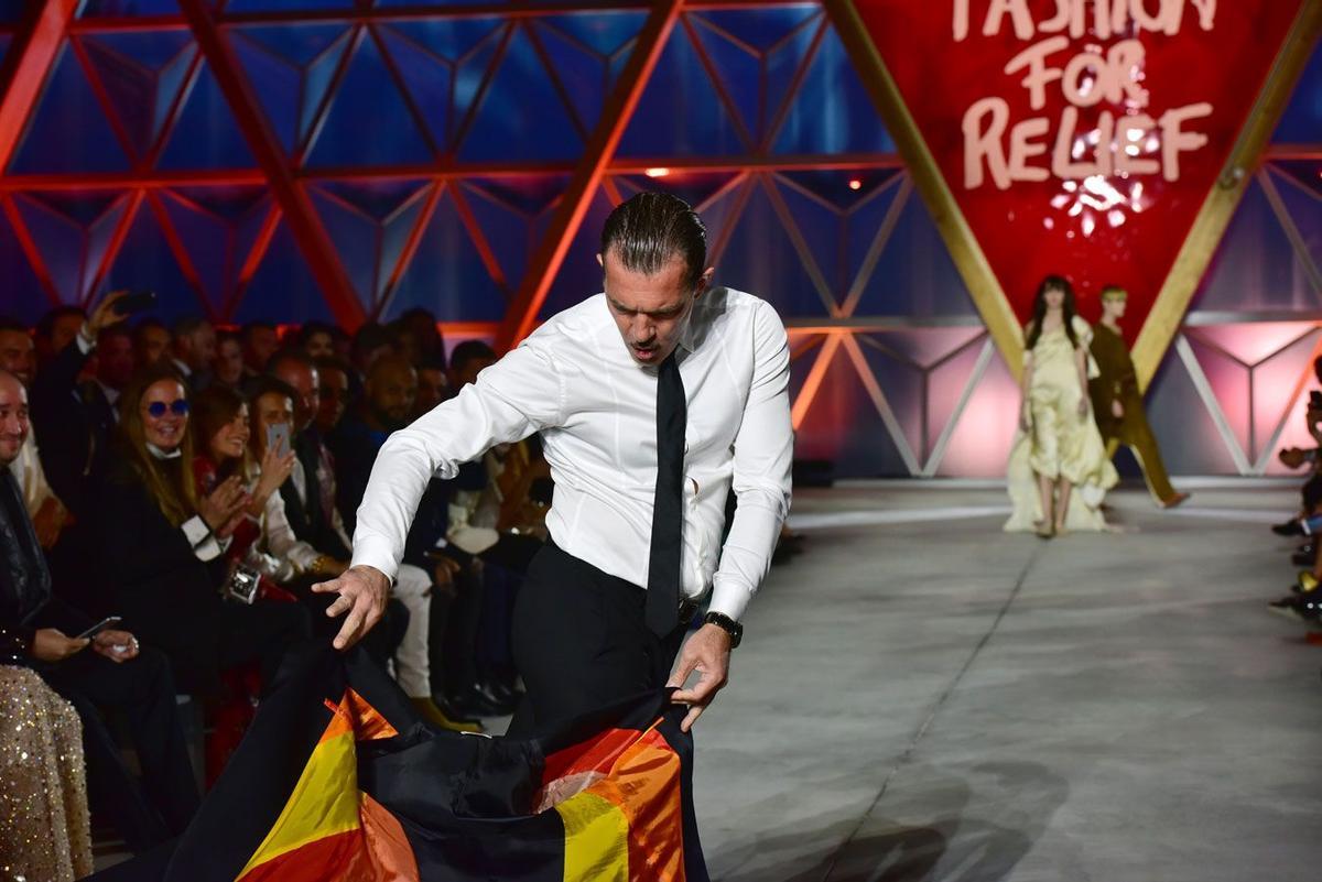 'Fashion for Relief': Antonio Banderas durante el desfile