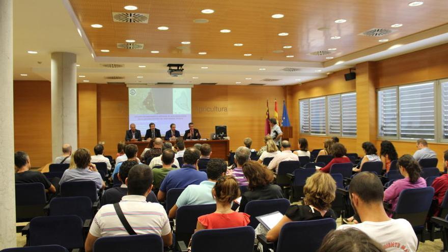 Asistentes a la Jornada para la presentación de proyectos de investigación sobre el Mar Menor