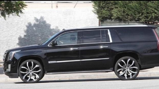 Messi - Cadillac Escalade.jpg