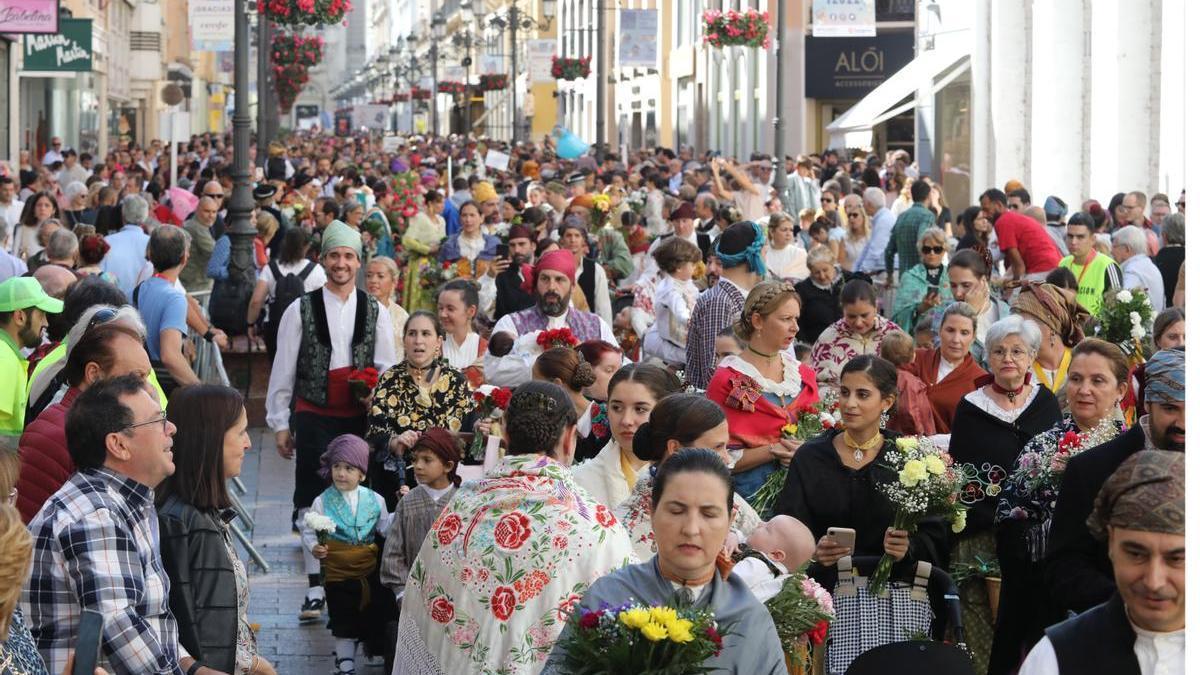 PILAR 2022. OFRENDA DE FLORES A LA VIRGEN DEL PILAR. ZARAGOZA.