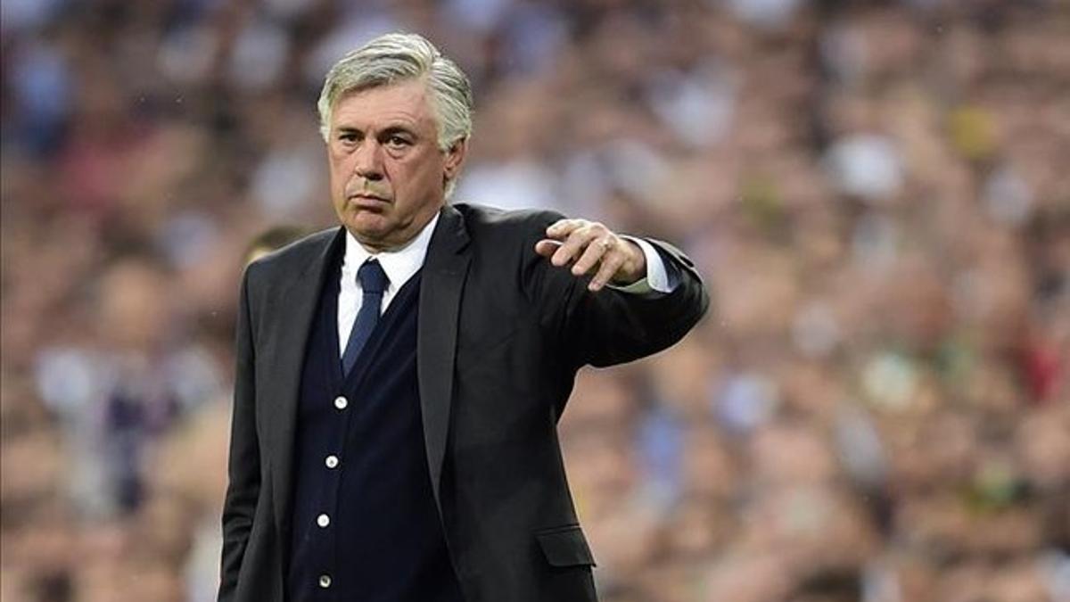 Ancelotti no se 'mojó' sobre quién es favorito entre PSG y Real Madrid