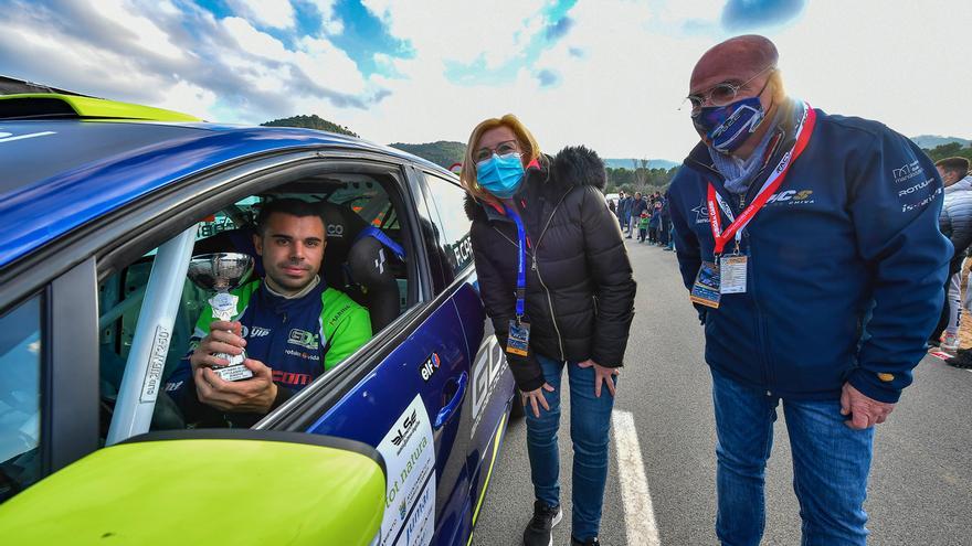 Ferran Cabrera completa el año con un nuevo título en automovilismo