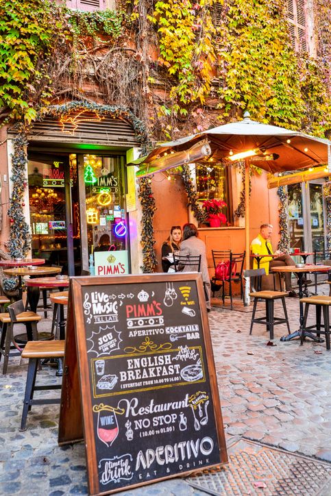 Trastevere es el barrio ideal para tomar el aperitivo.