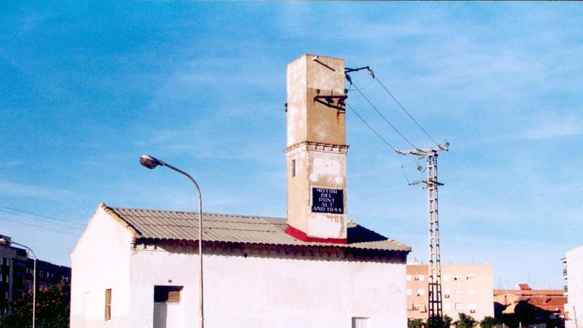 Una imagen de antaño del Motor del Pont Alt.