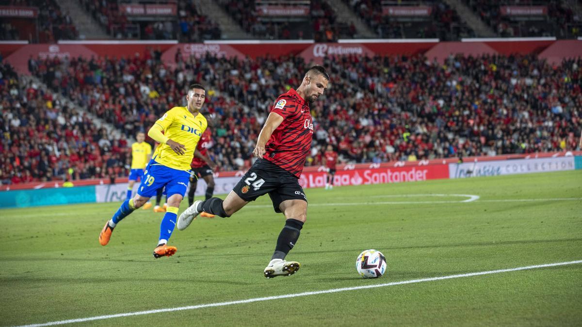 Valjent, durante el partido frente al Cádiz.