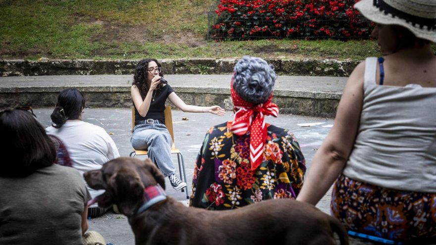 Serra, fantasía contra el sistema: la escritora reflexiona en el ciclo del Campo San Francisco sobre cómo atraer a los lectores jóvenes