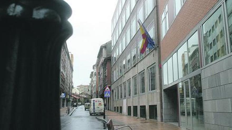 Fachada del Palacio de justicia de Marcos del Torniello.