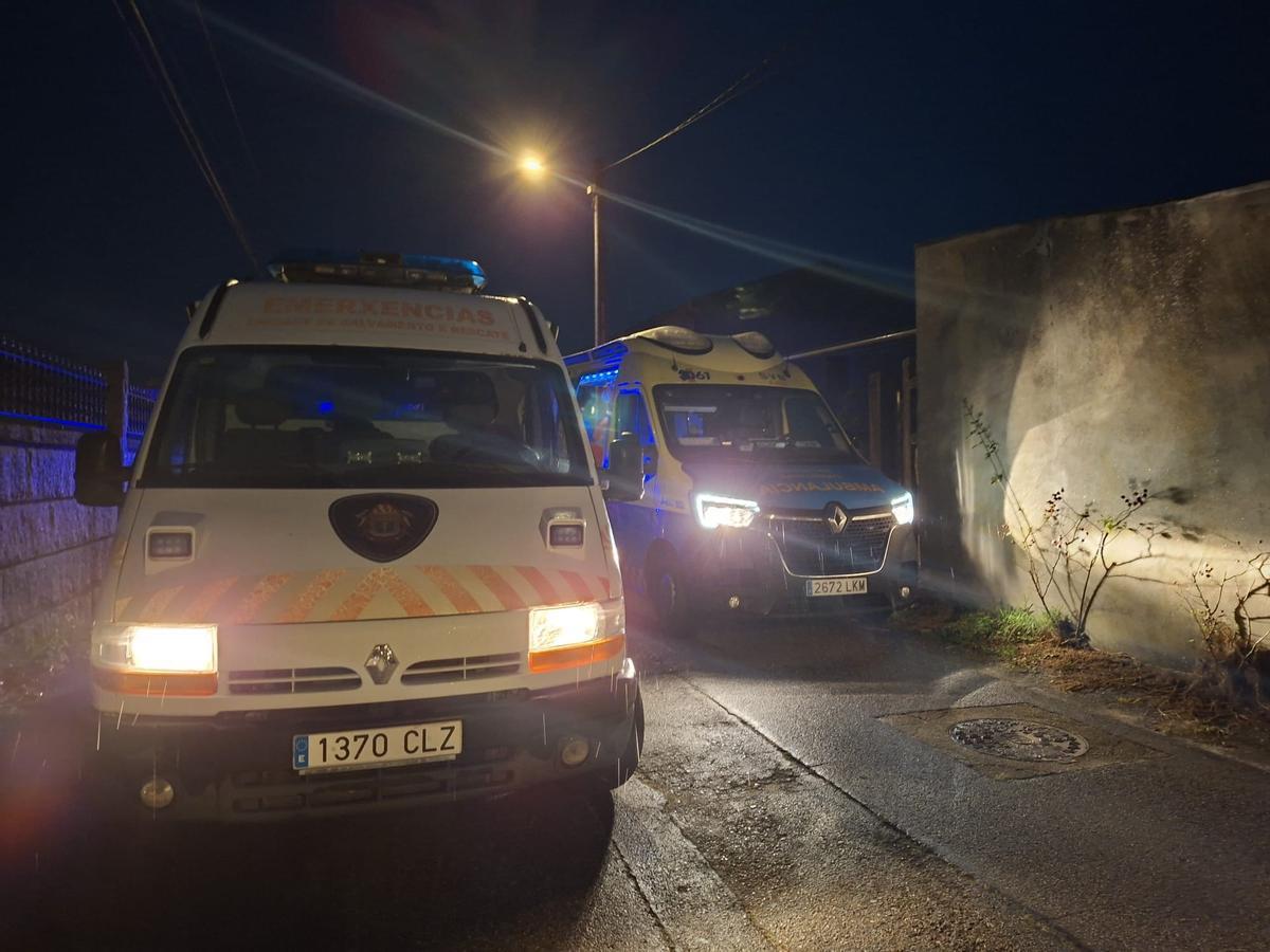 Vehículos de emergencias en el lugar