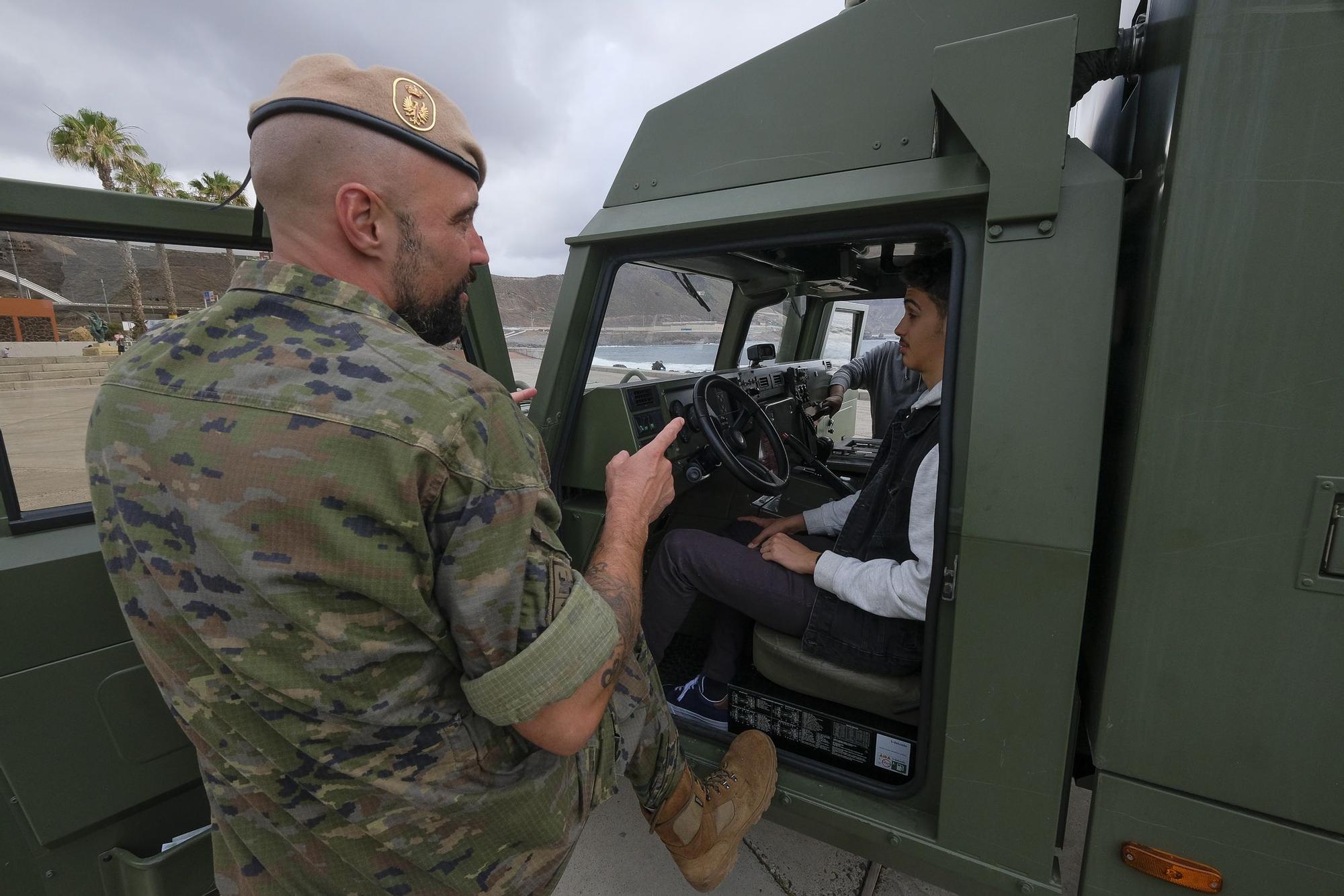 Celebración del Día de las Fuerzas Armadas en Las Palmas de Gran Canaria