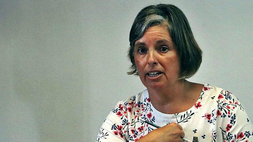 La nova presidenta del Consell Comarcal de l&#039;Alt Urgell, Josefina Lladós, en la sessió celebrada ahir