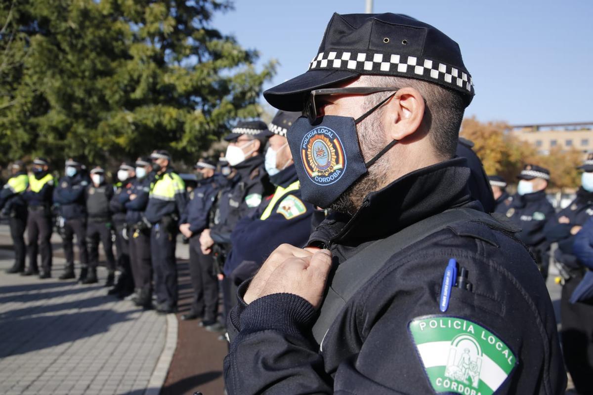Homenaje a las policías locales Mª Ángeles García y Soledad Muñoz en el 25º aniversario de su asesinato