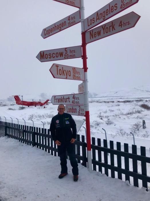 En el segundo día, Manuel Calvo pone pie en Illulissat, Groenlandia