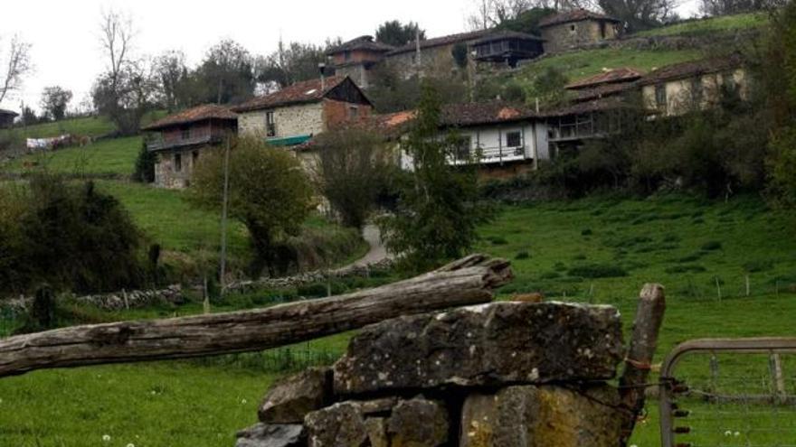 Casas del pueblo moscón de Villandás.