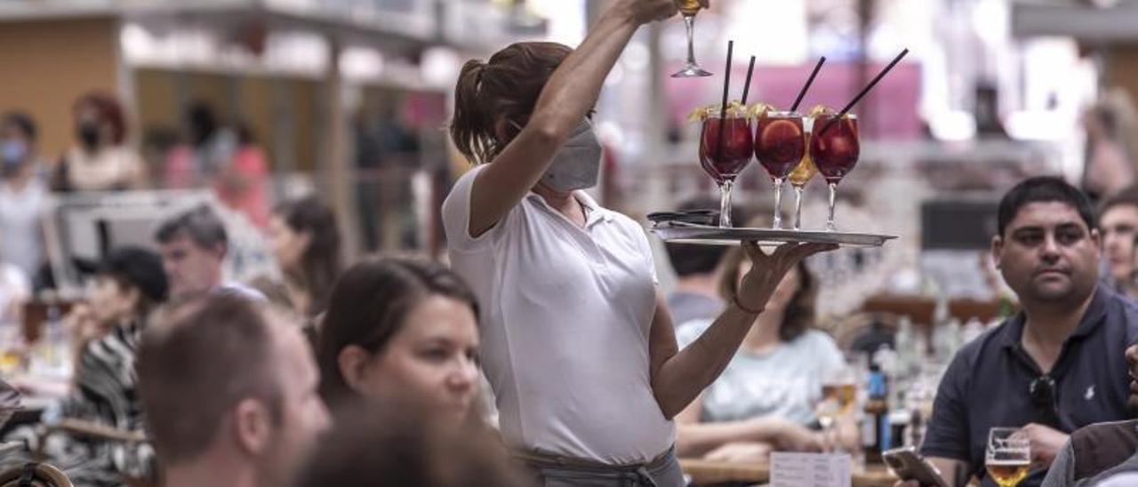 Los salarios de larestauración subirán un3,5% en abril.