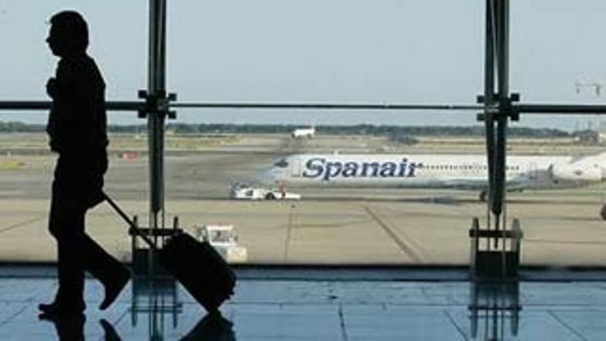 Retraso medio de 90 minutos en Barajas