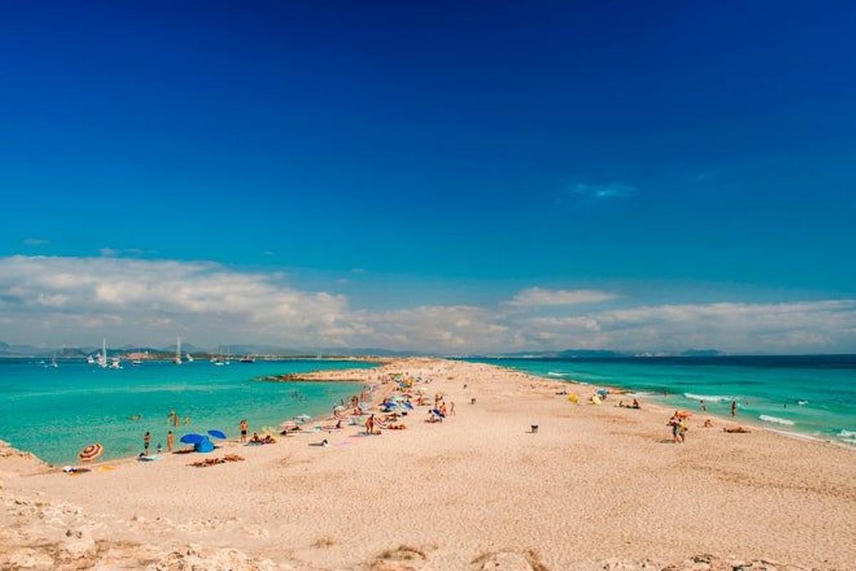 Playa de Ses Illetes, Formentera, España
