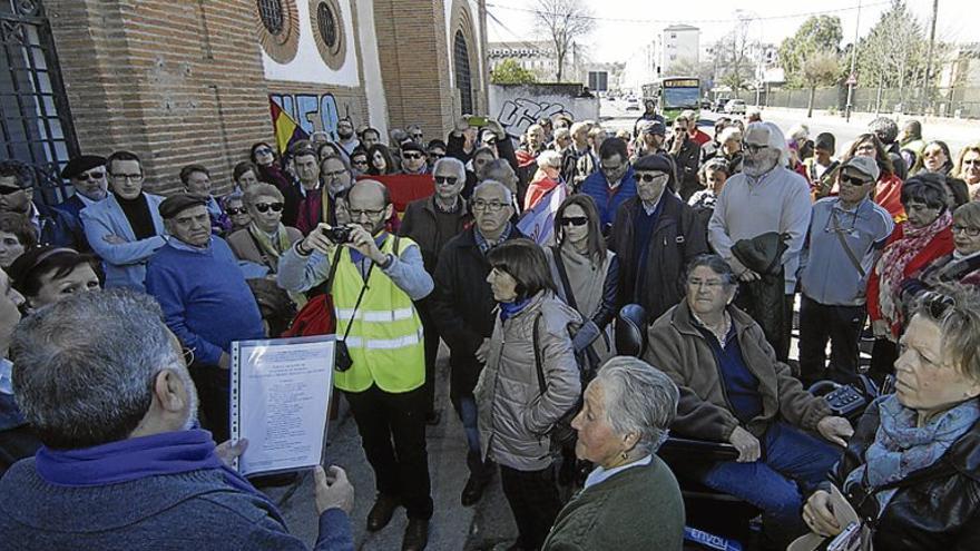 Homenaje a 677 víctimas de la represión franquista