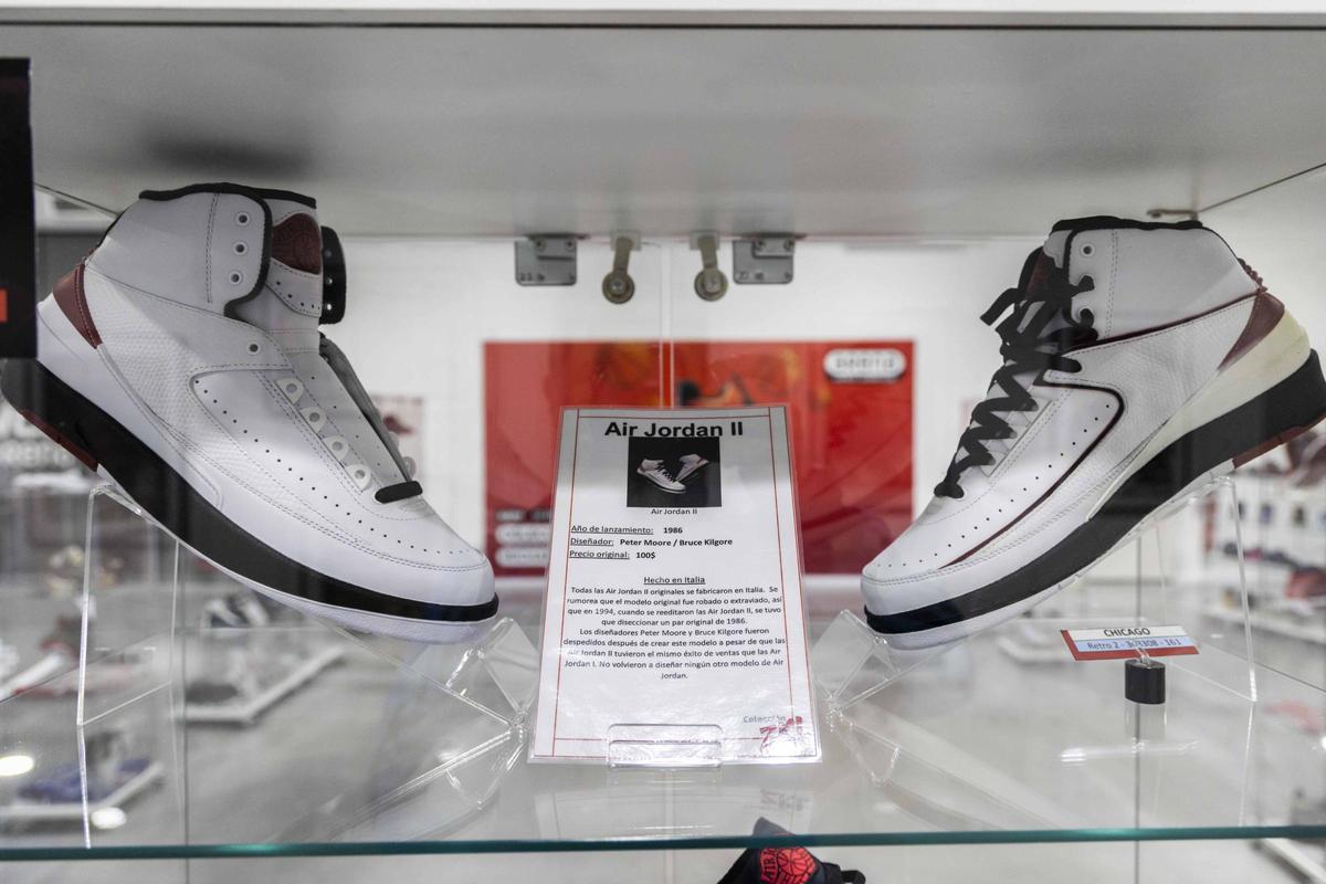 Michael Jordan aterriza en València