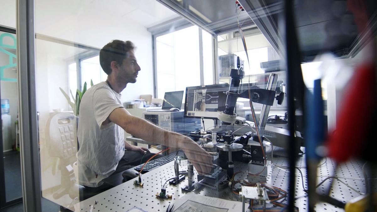 La «màquina de l’atzar» de Barcelona, del premi Nobel al mercat