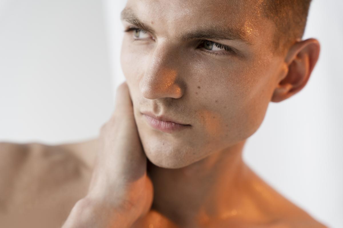 La jalea real, entre otros beneficios, mejorará el estado de tu piel.