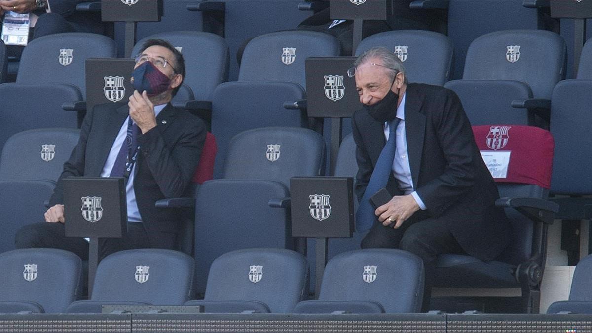 Josep Maria Bartomeu y Florentino Pérez, el sábado en el Camp Nou.