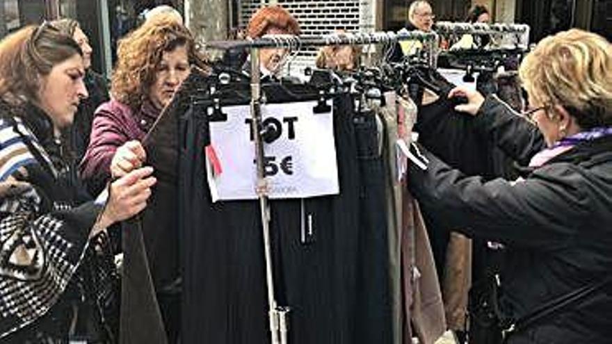 El Fora Stocks se celebrarà tot diumenge al primer tram del Passeig