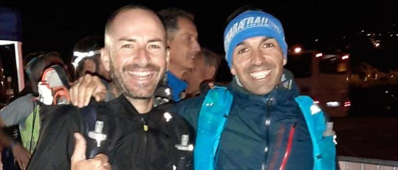 Estanislao Rivero -izquierda- y Carmelo González, en los minutos previos al comienzo de su prueba en la reciente Ultra Trail Mont Blanc