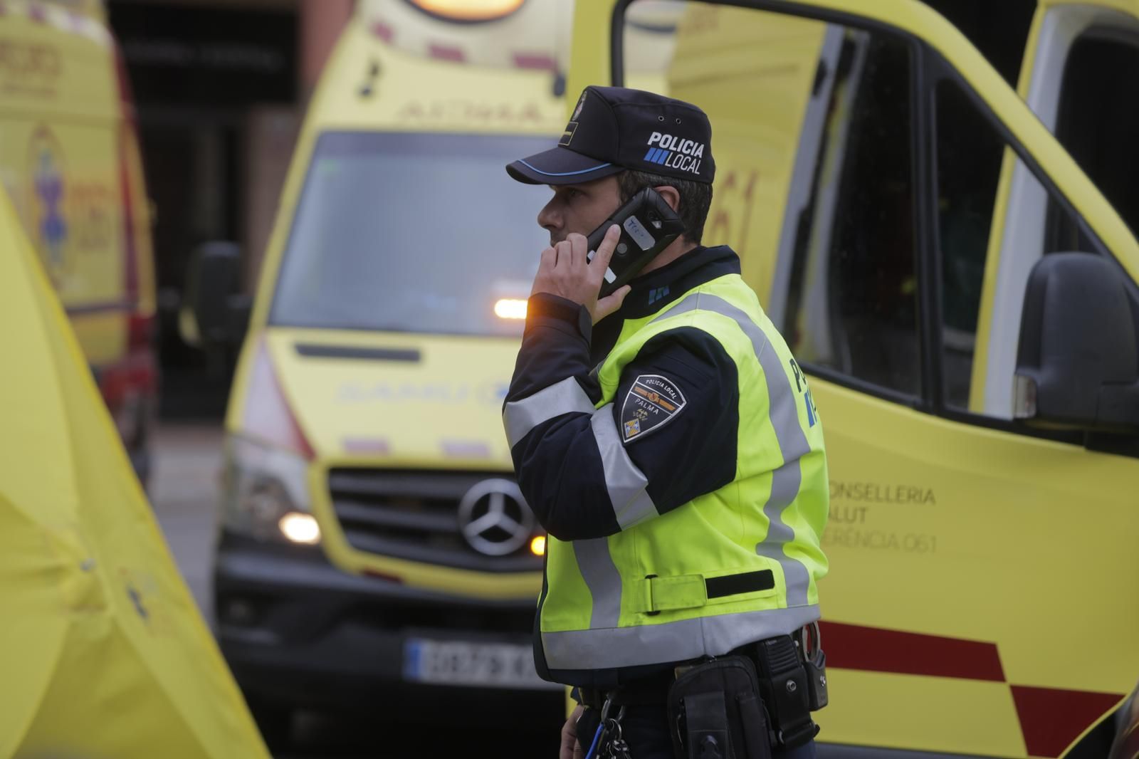 Un peatón, herido crítico al ser atropellado por un coche en la rotonda del Conservatorio, en Palma