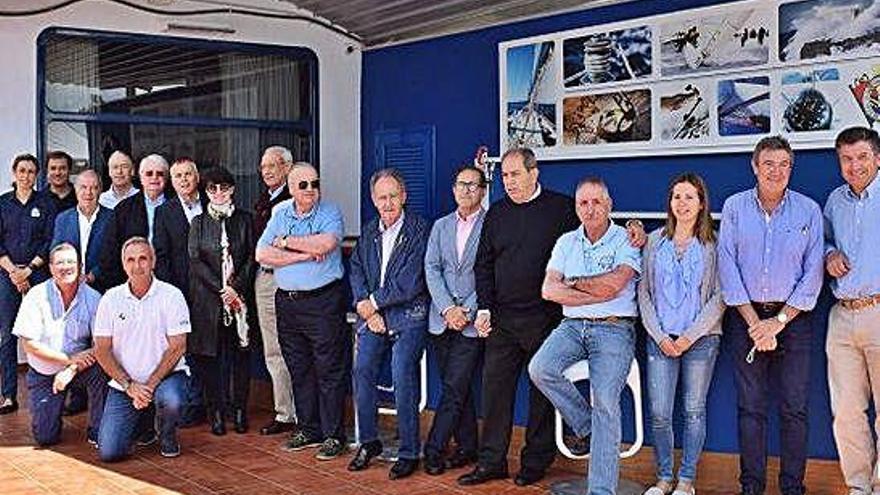 Asistentes a la Asamblea General de la AECN, que tuvo lugar en Arrecife.