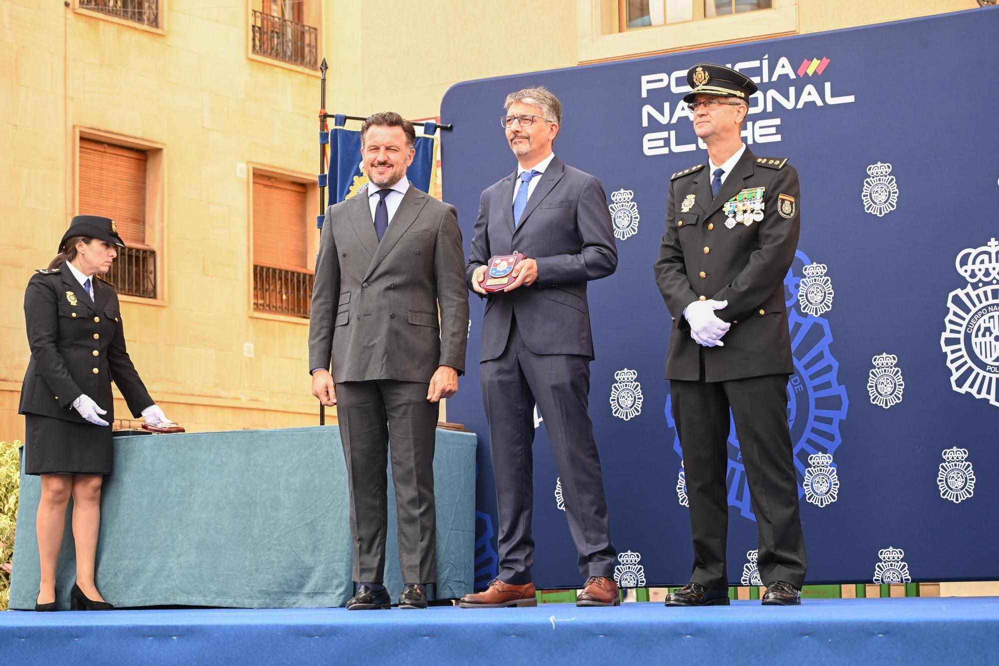 La Policía Nacional de Elche celebre el día de su patrón