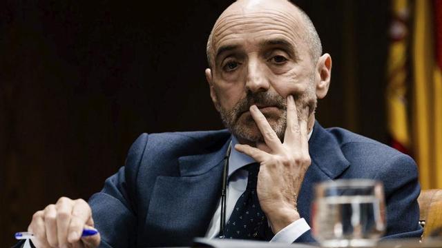 Julio Martínez Martínez, davant la comissió d’investigació del cas Koldo al Senat, l’abril passat. | CARLOS LUJÁN / EUROPA PRESS