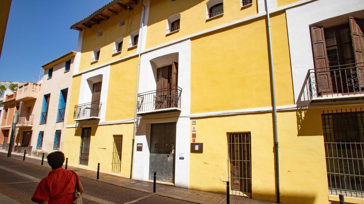 El edificio de la Casa del Cigroner, en la calle Sant Domènec de Xàtiva.