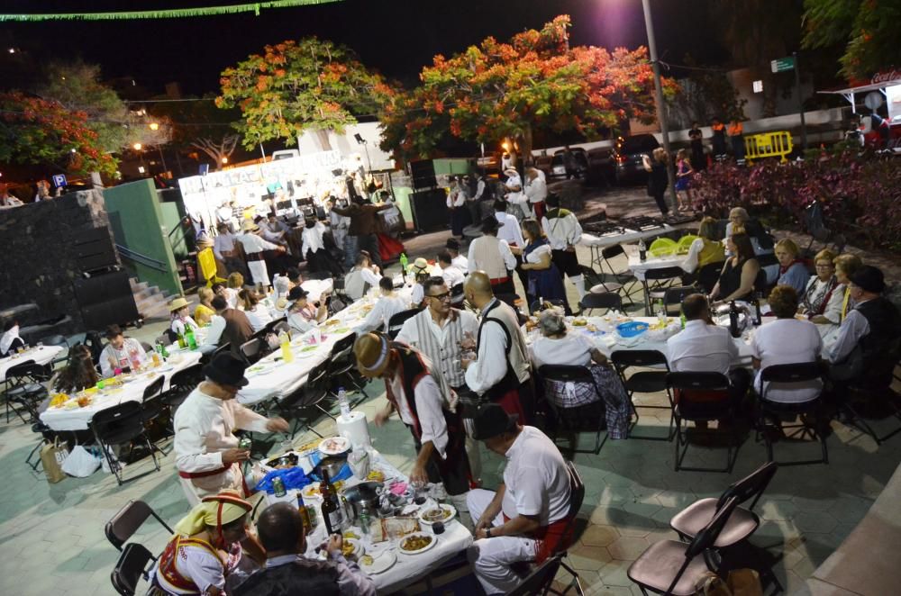 Tabaiba celebró anoche su VIII Baile de Magos