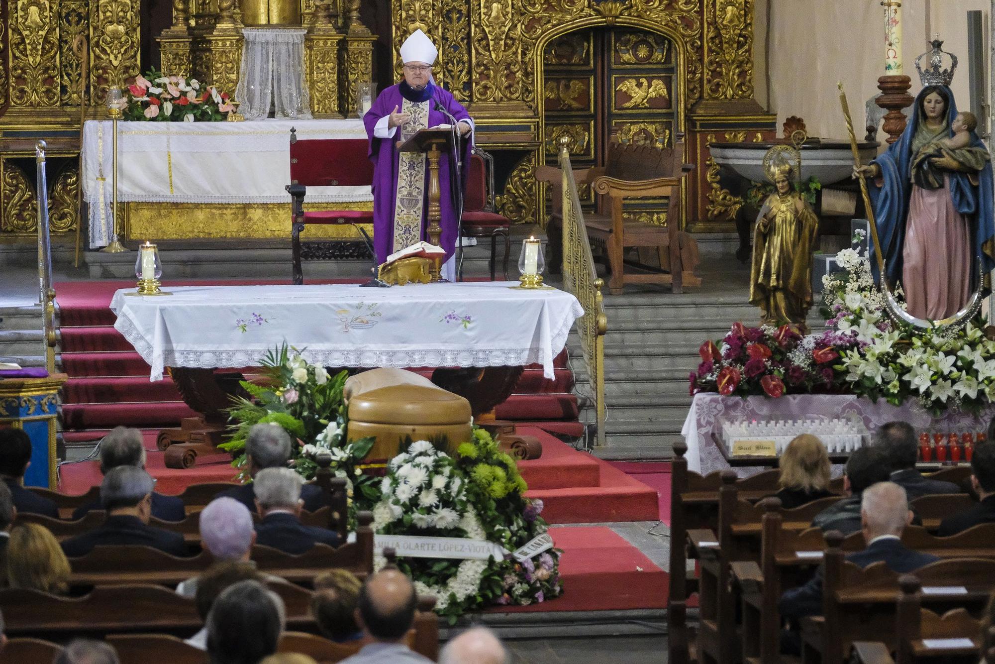 Capilla ardiente y funeral de Lorenzo Olarte