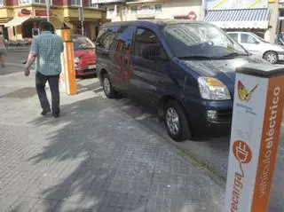 Betanzos licita la primera concesión para la recarga de coches eléctricos