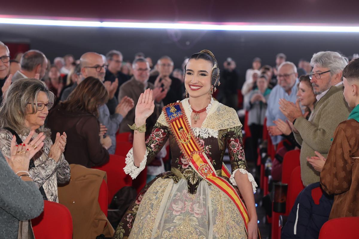 Santiago Ballester hace un cameo en la presentación de Na Jordana