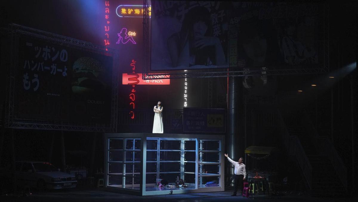 Saioa Hernández (Cio-Cio-San) y Matthew Polenzani (F.B. Pinkerton), en un momento de la 'Madama Butterfly' del Real.