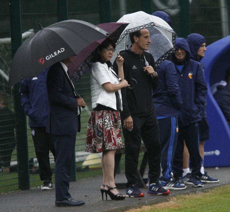 Entrenamiento del Valencia en Marlow