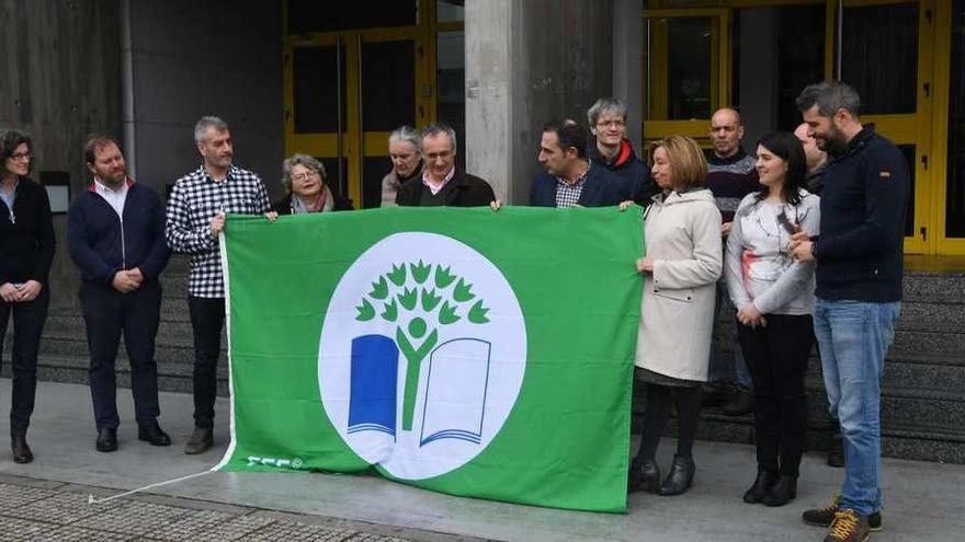 La Escuela de Caminos luce su Bandera Verde