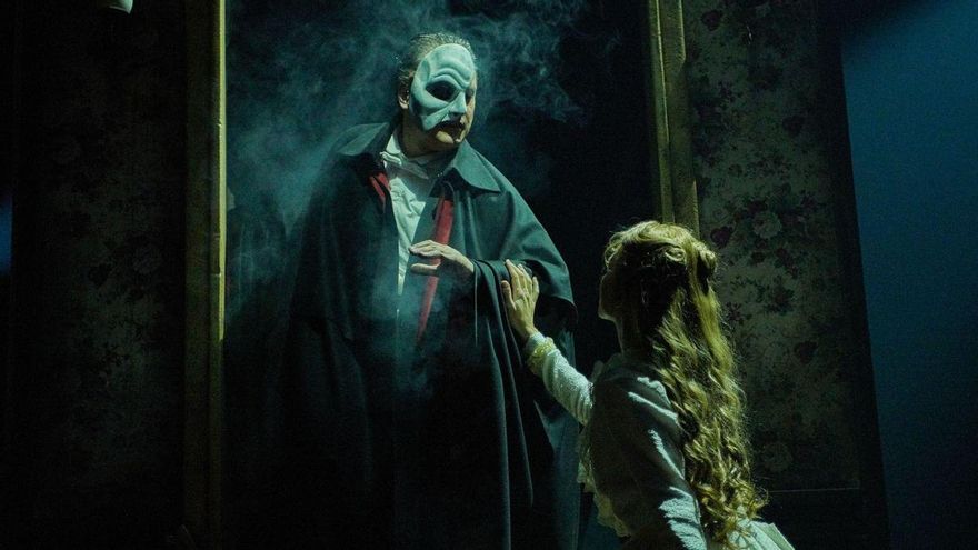 &quot;El fantasma de la ópera&quot;, un carrusel de terror, amor y magia para la Semana Grande de Gijón
