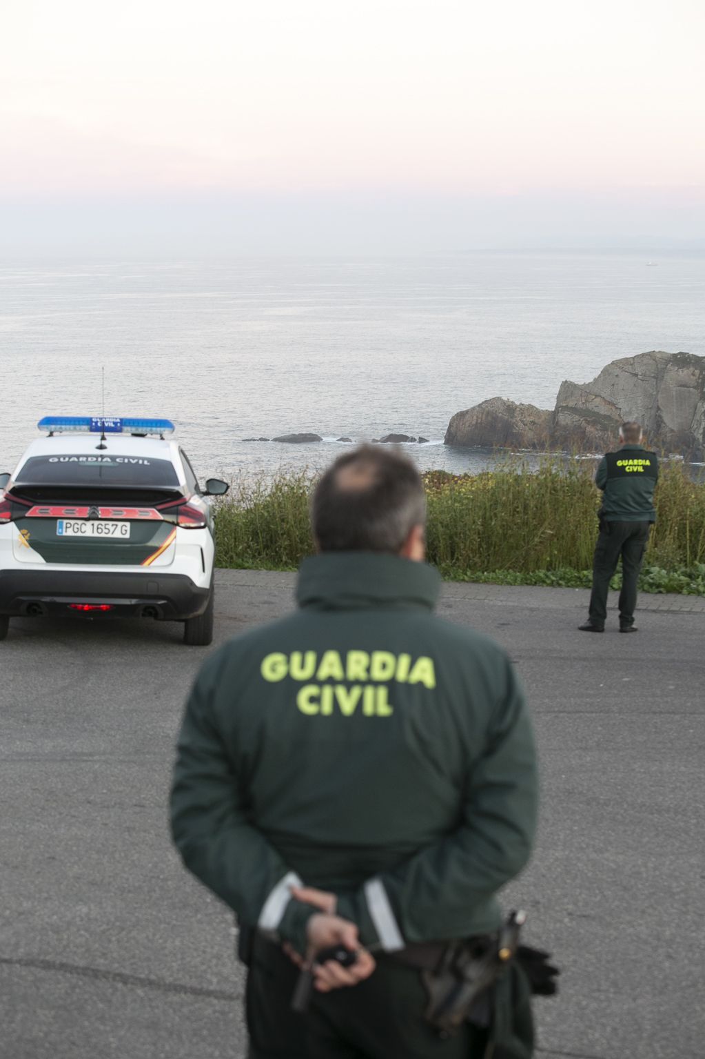 EN IMÁGENES: Operativo de búsqueda de una joven gijonesa en el entorno del cabo Peñas