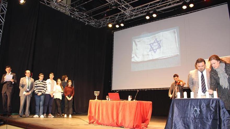 Lucena conmemora el Holocausto